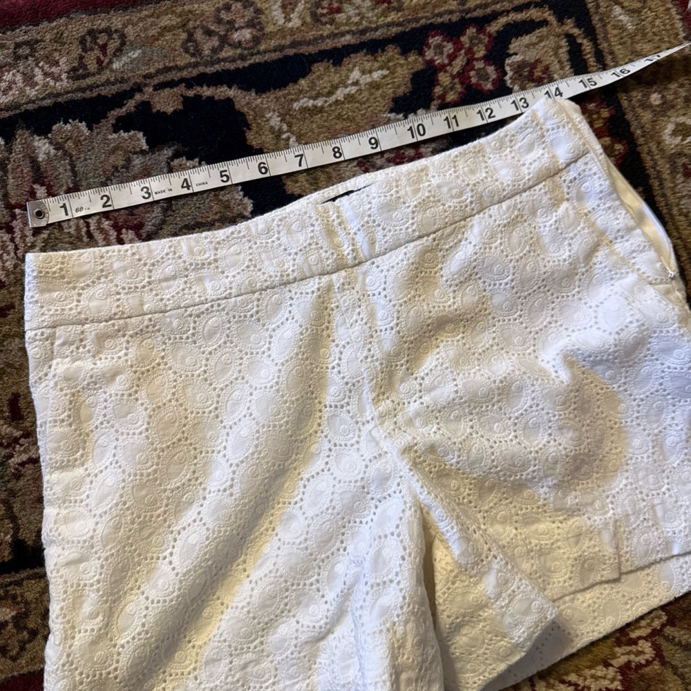 Banana Republic White Eyelet Women Shorts